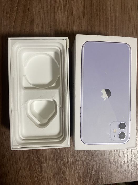 Коробка для телефону і планшету