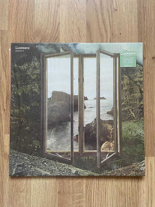 Quicksand – Interiors