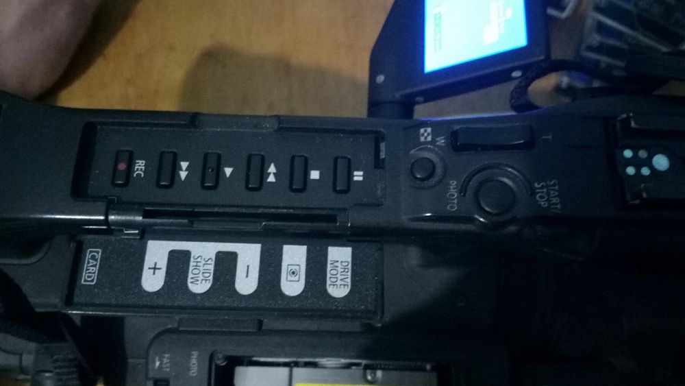 Відеокамера професійна / Видеокамера Canon XH A1 відеозйомка