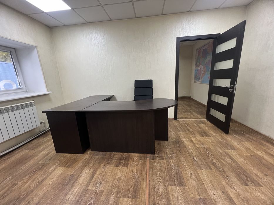 Здам офісне приміщення на Попова