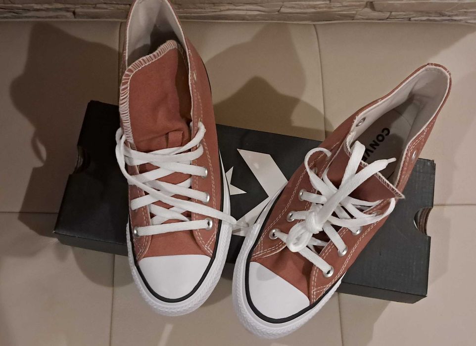 Nowe Buty converse UNISEX