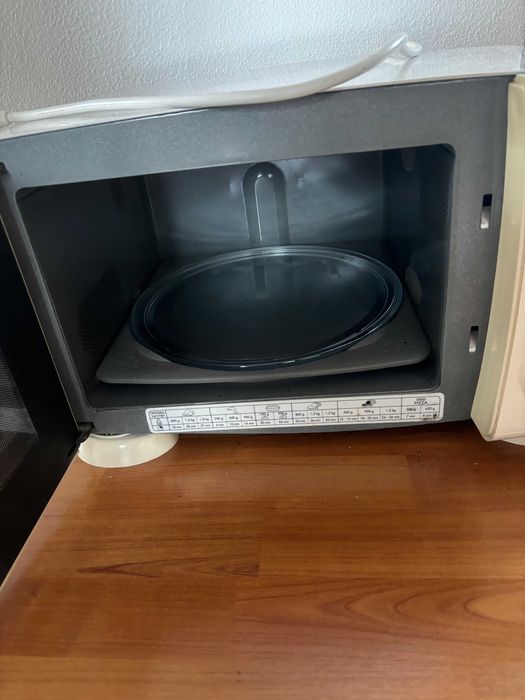 Vendo microondas Moulinex OPTGrill y67