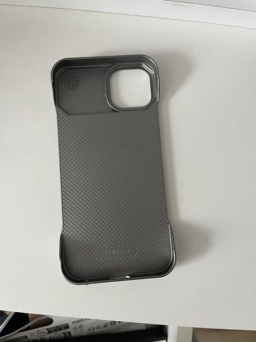 Etui iPhon 13 i 14