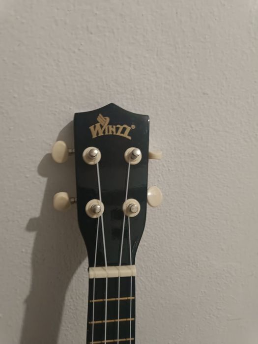 Ukulele winzz usado