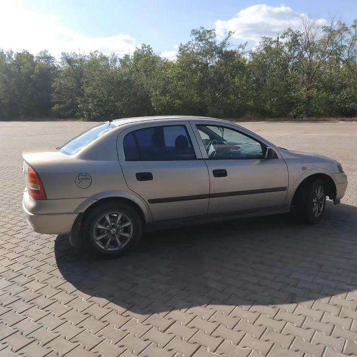 Продам опель астра
