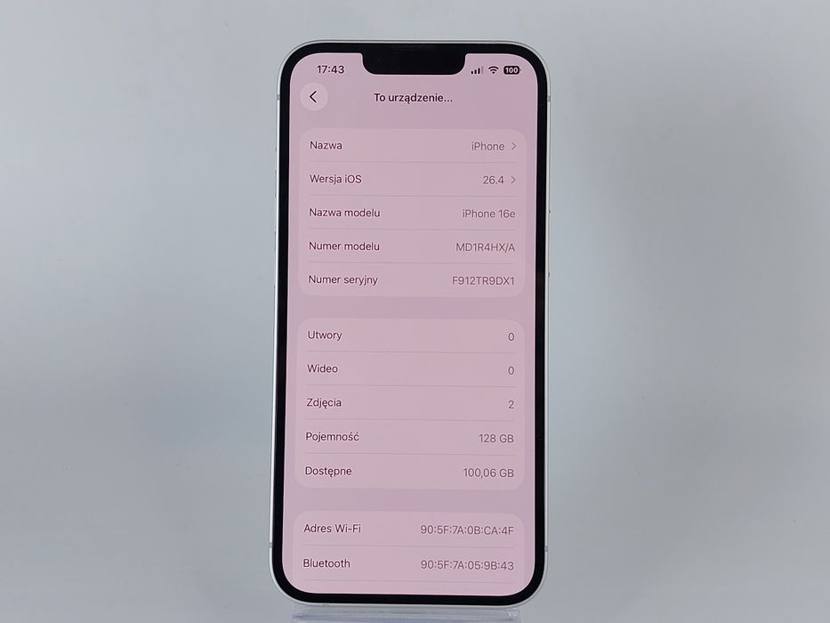 iPhone 16e 128 GB 100% Biały — Idealny