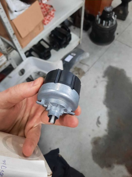 Перемикач світла Mercedes Actros