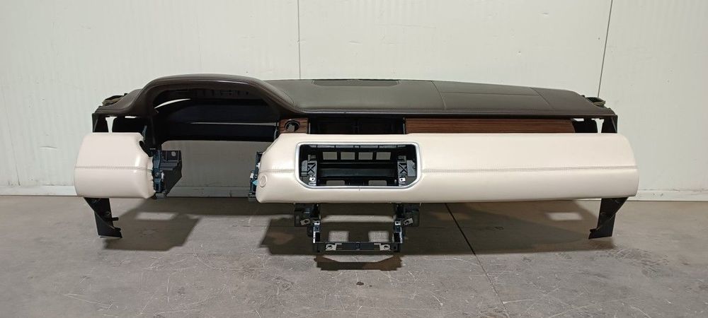 TABLIER LAND ROVER EVOQUE DYNAMIC