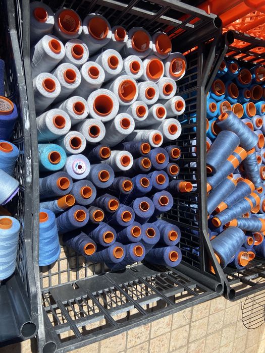 Cones de linha para maquina de costura