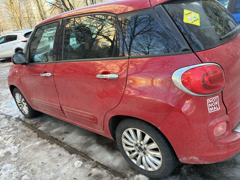 Власний Фіат 500L, терміново