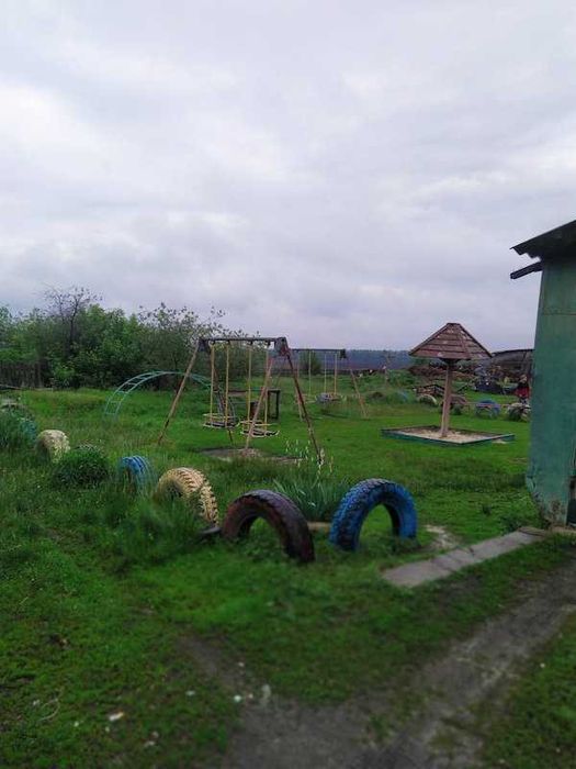 Продам 2 к.кв. с. Першотравневе Богодухівський район (404227)