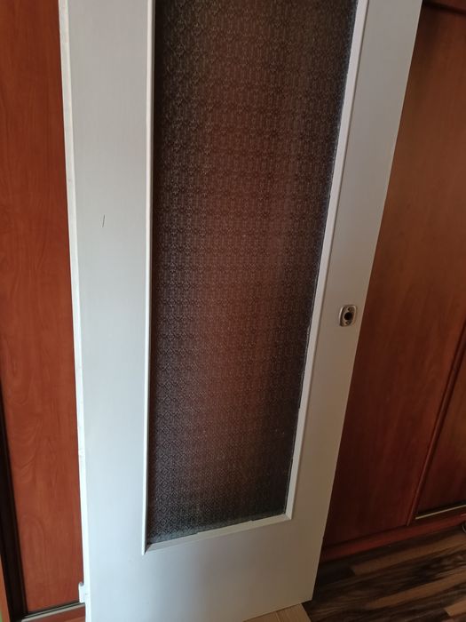 Drzwi 70 prawe, przeszklone