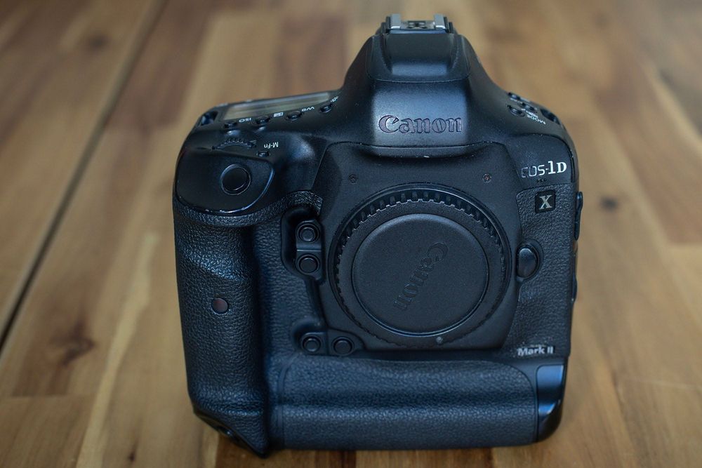 Canon EOS-1D X Mark II