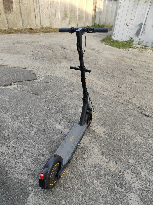 Електросамокат Ninebot KickScooter Max G30E II