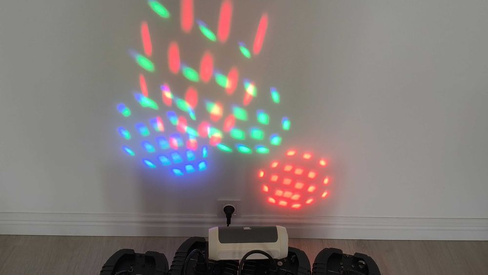 Светодиодный сканер American DJ Vio Scan LED