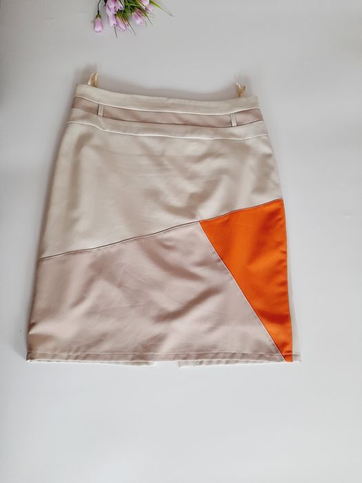 Elegancka spódnica XXL 44 beżowy kremowy pomarańcz