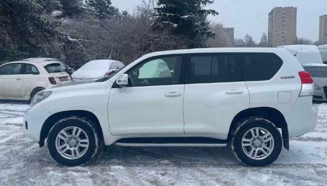 авто з ЄС Land Cruiser