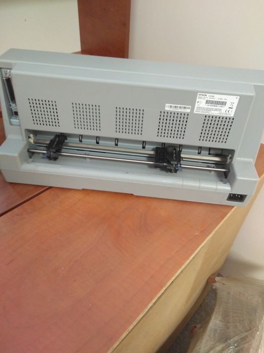 Принтер  Epson LQ - 690