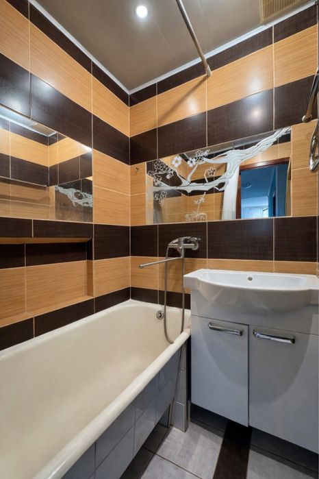 Продам 3-к квартиру на Солнечном