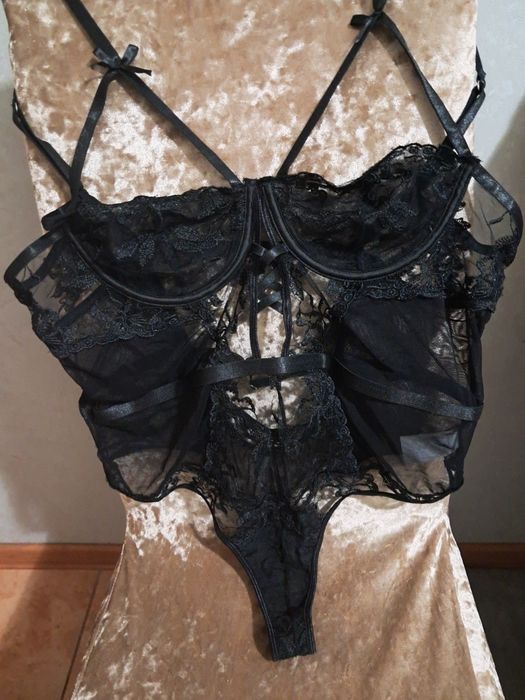 Боді ажурне чорне