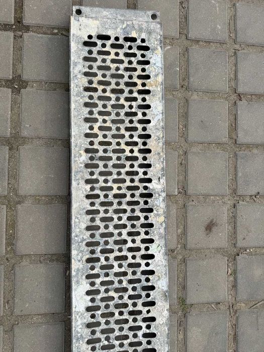 Podest stalowy SL 300 do systemu Plettac używany