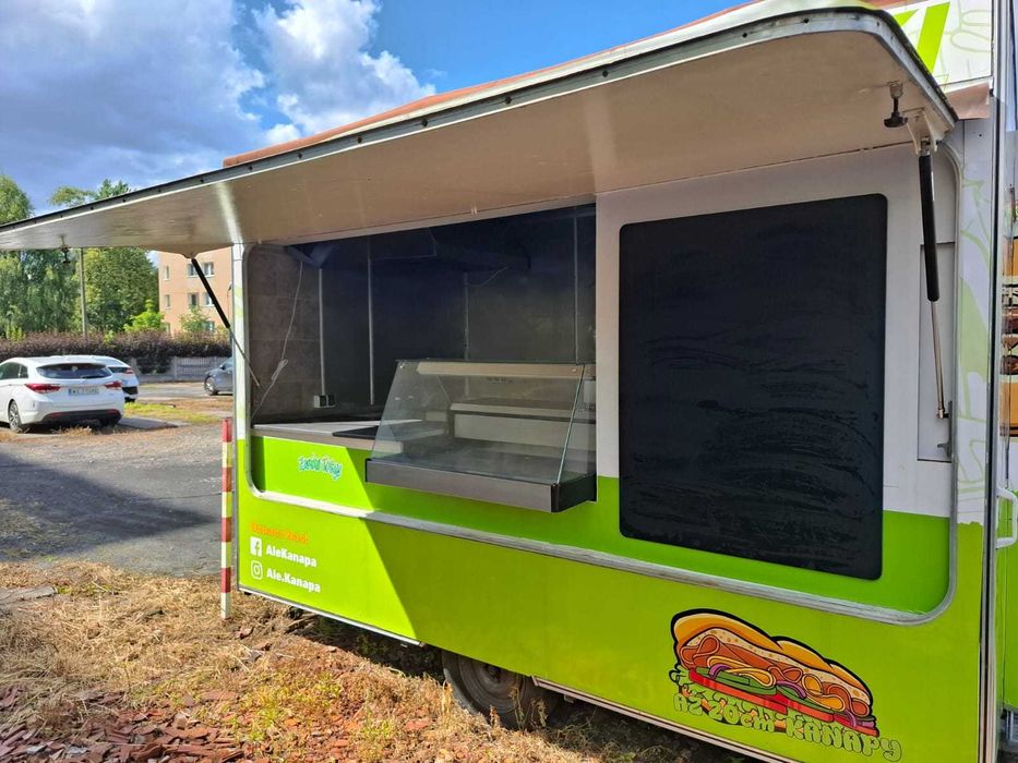 Przyczepa (foodtrailer)Trancar