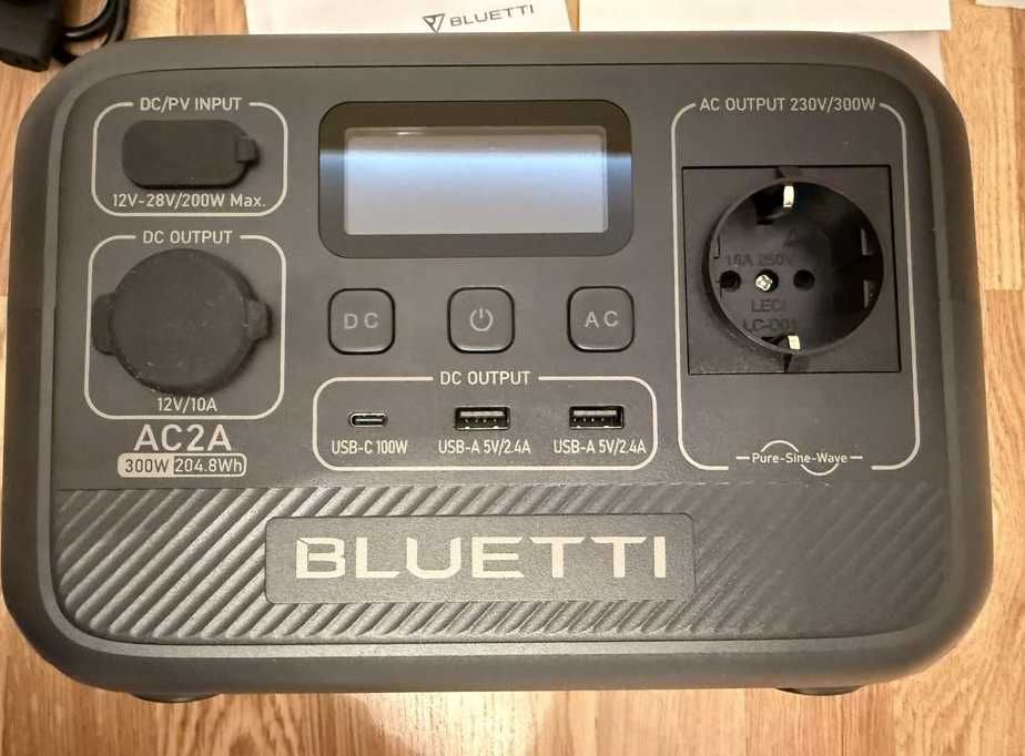 Зарядна станція BLUETTI AC2A Portable Power Station ємністю 204.8 Втг