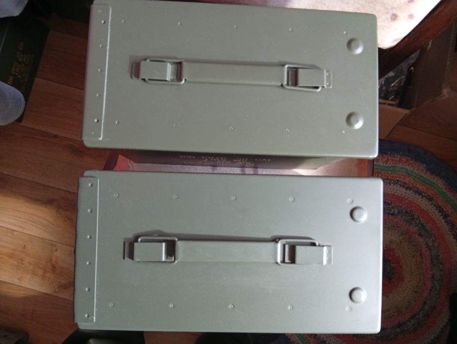 Ящик металевий герметичний