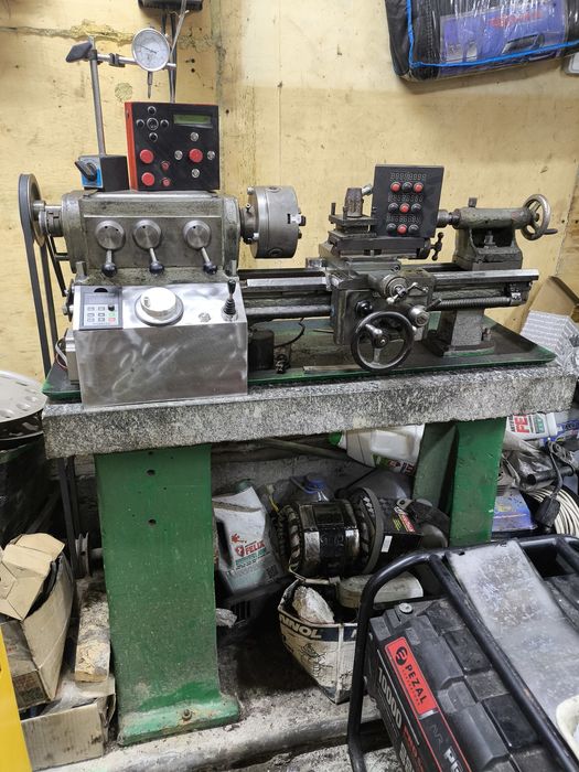Токарний станок тв3 (твш3) з електронною гитарою