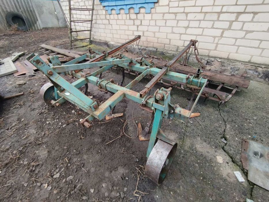 Продам Трактор Т-25,, картоплесаджалка, (можна окремо