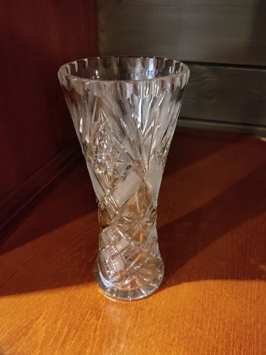 Кришталева ваза 22 см