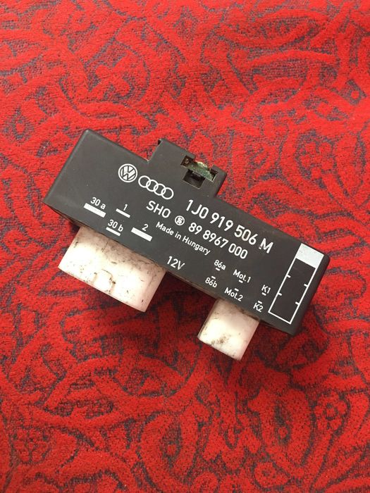 Блок управління вентилятором радіатора оригінал