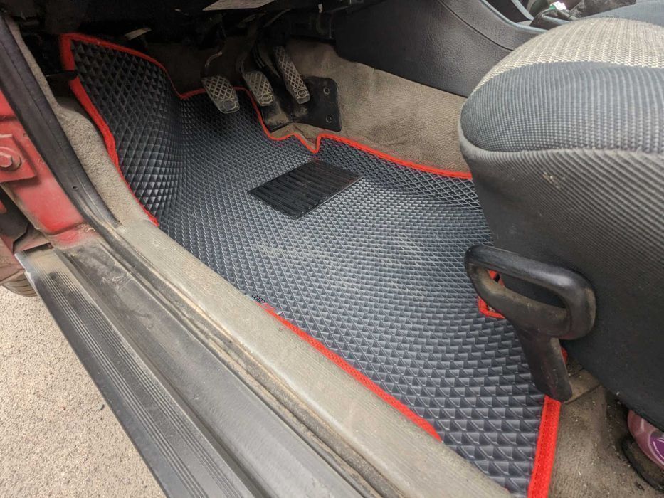 ЕВА килимки з бортиками AUDI Q2/Q3/Q4/Q5/Q7/Q8/e-tron/80/100