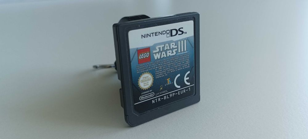 LEGO Star Wars III: The Clone Wars (Nintendo DS)