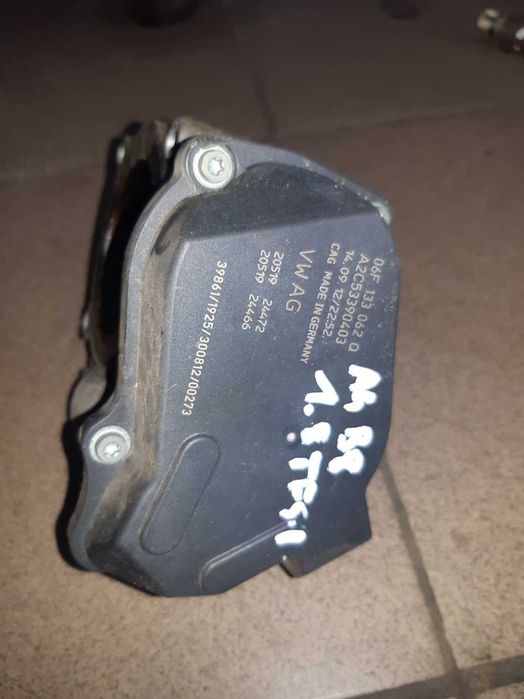 Audi A4 B8 1.8 TFSI CDHB - przepustnica