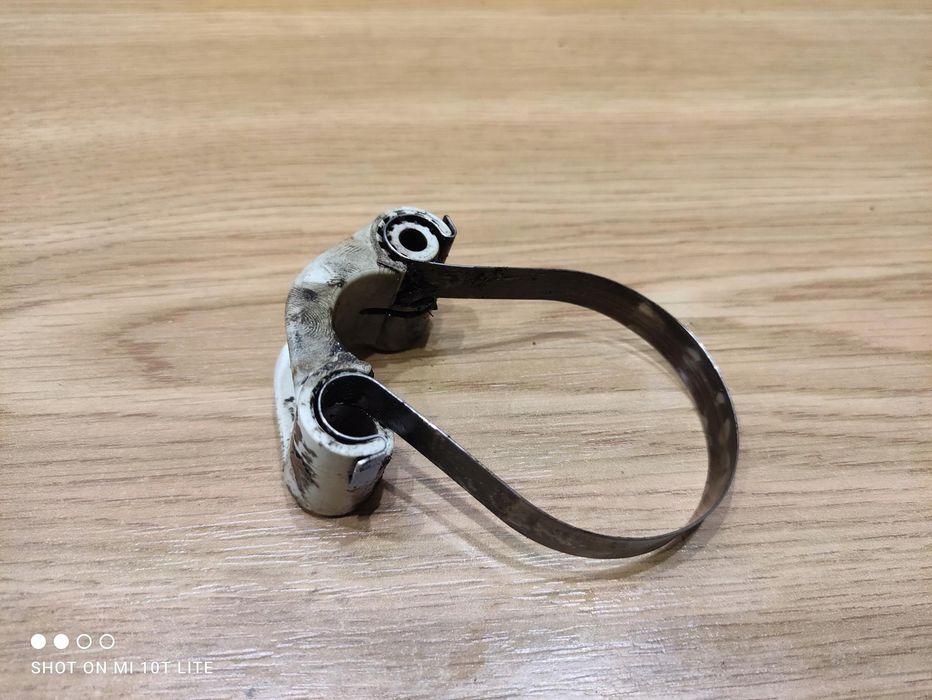 Stihl Hs 45 Uchwyt Mocowanie Sprężyna Hamulca