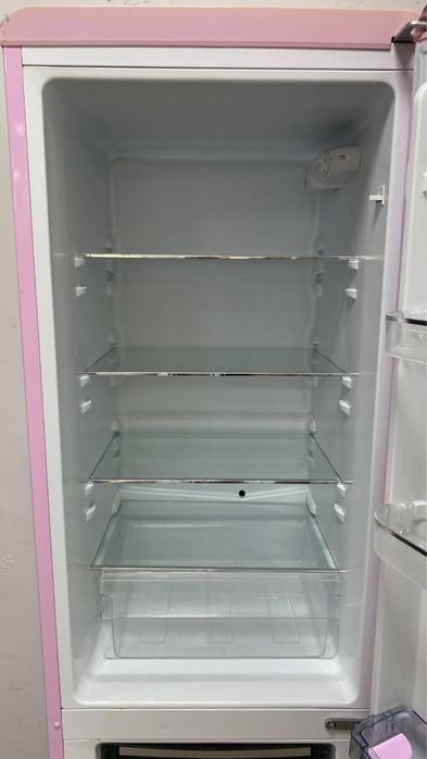 Холодильник Schaub Lorenz SL KG250.4RT