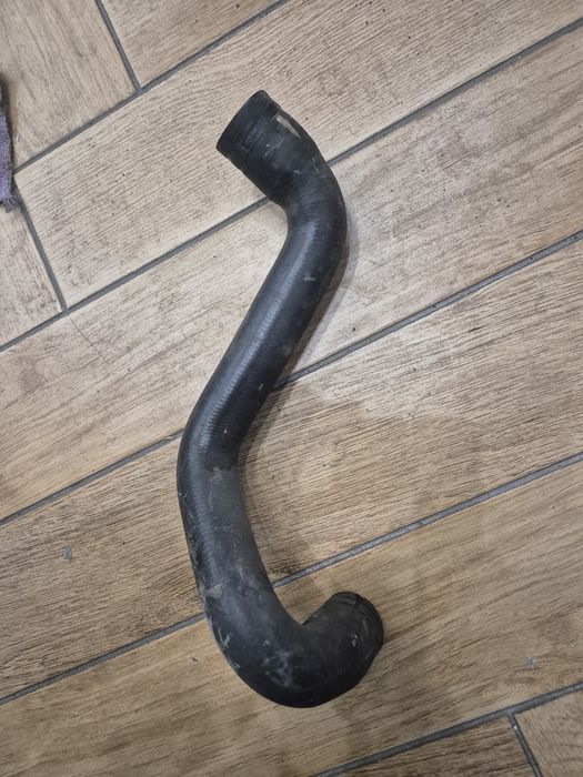 Przewód wody 8V618286BA Ford
