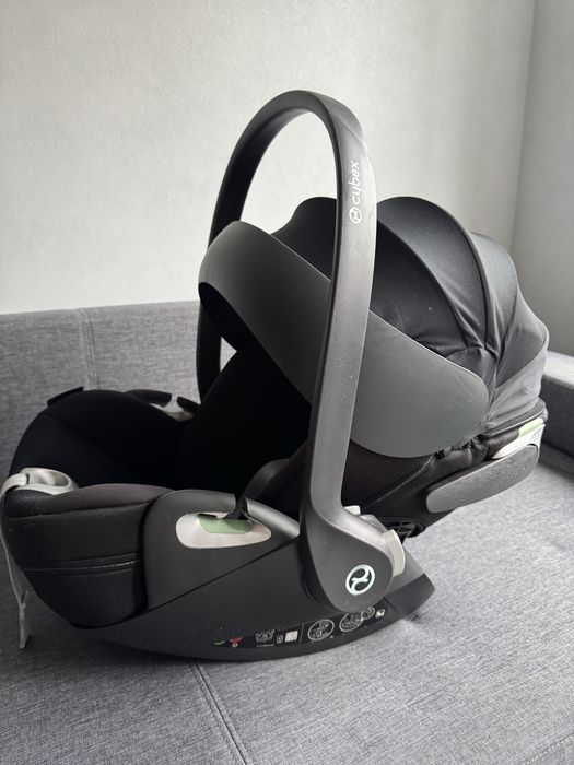Автокрісло Cybex platinum cloud T+