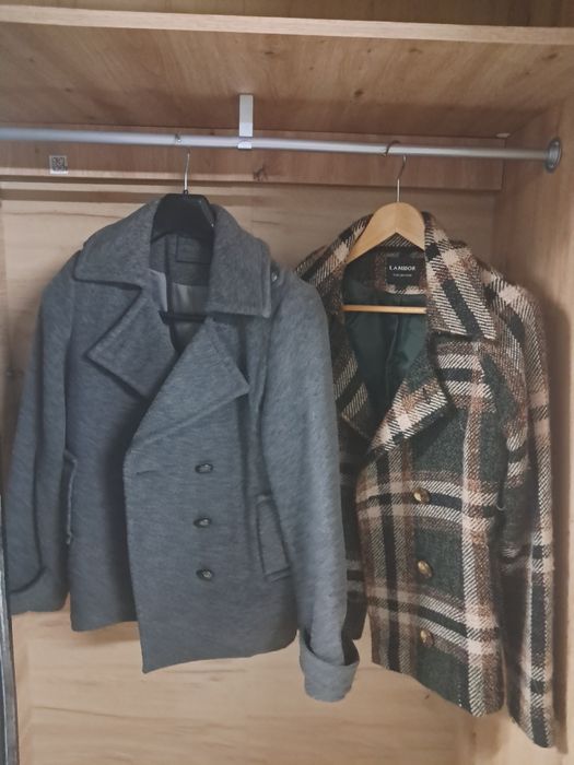 Casacos em bom estado