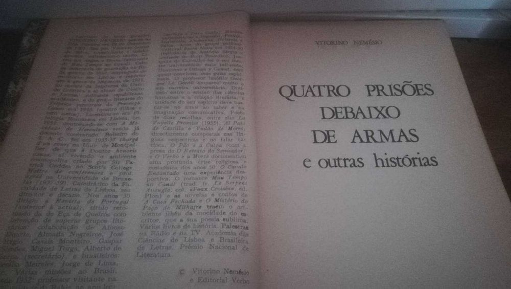 Quatro prisões debaixo de armas - Vitorino Nemésio