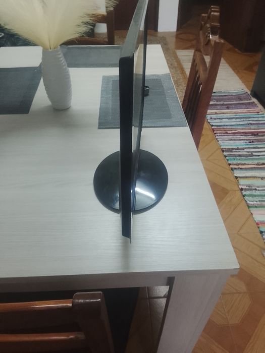 Monitor "LG de 24.50 polegadas"