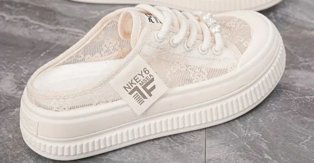 Кеды женские летние, открытые, с кружевом