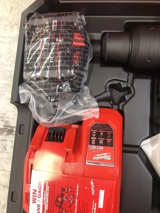 Milwaukee 2718-22hd m18 fuel 1/3/4sds max