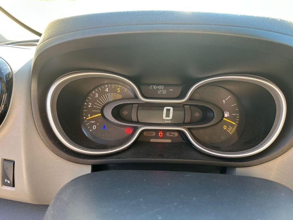 Renault Trafic, Long, пасажирський