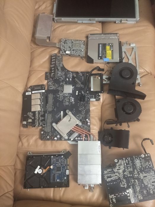 iMac A1224, iMac A1225, iMac A1311, iMac A1312, A1418 по запчастям