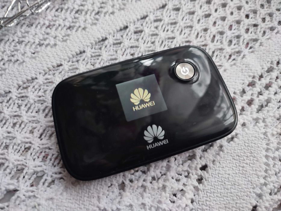 Huawei E5776s-32 4G Router Hotspot Wi-Fi
