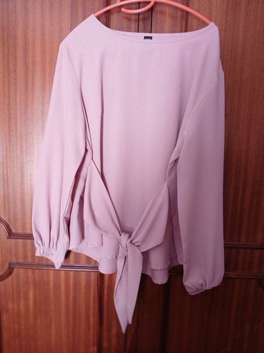 Varias blusas xl Novas