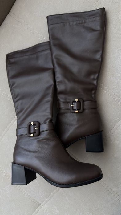 НОВІ чоботи НАТУРАЛЬНА ШКІРА сапожки зима 38 розмір колір шоколад