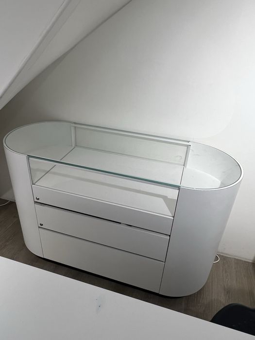 Vitrine / Consola
